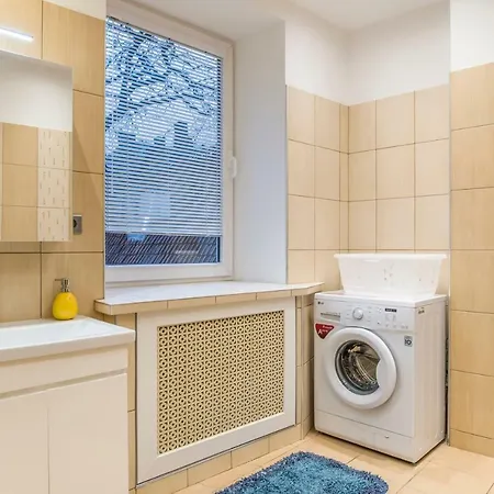 Charming Spacious 3 Bedroom In Old Town Apartmán *