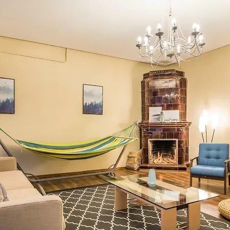 Charming Spacious 3 Bedroom In Old Town
