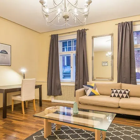 Charming Spacious 3 Bedroom In Old Town Апартаменты