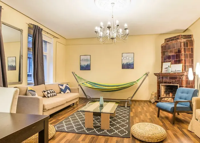 Charming Spacious 3 Bedroom In Old Town Dzīvoklis